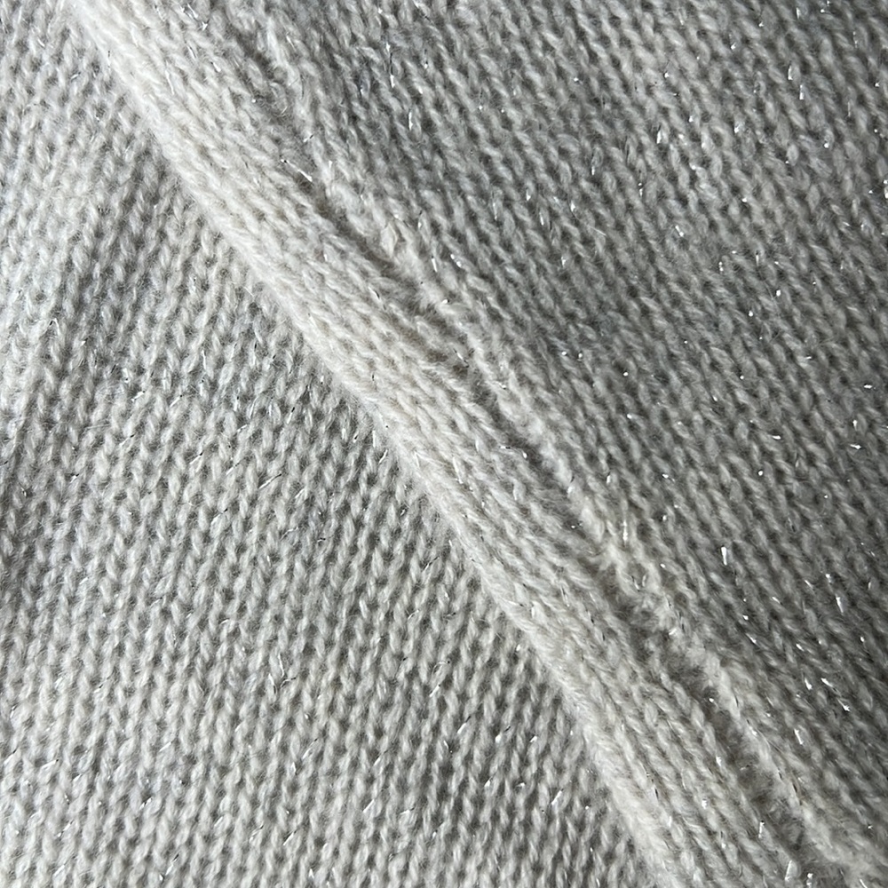 🤍Cashmere Sweater - Picture 3 of 3